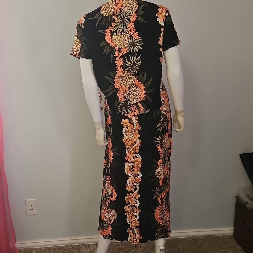 HILO HATTIE Floral Tropical Two Piece Wrap Skirt Button Down Shirt Tiki Set - Picture 6 of 10